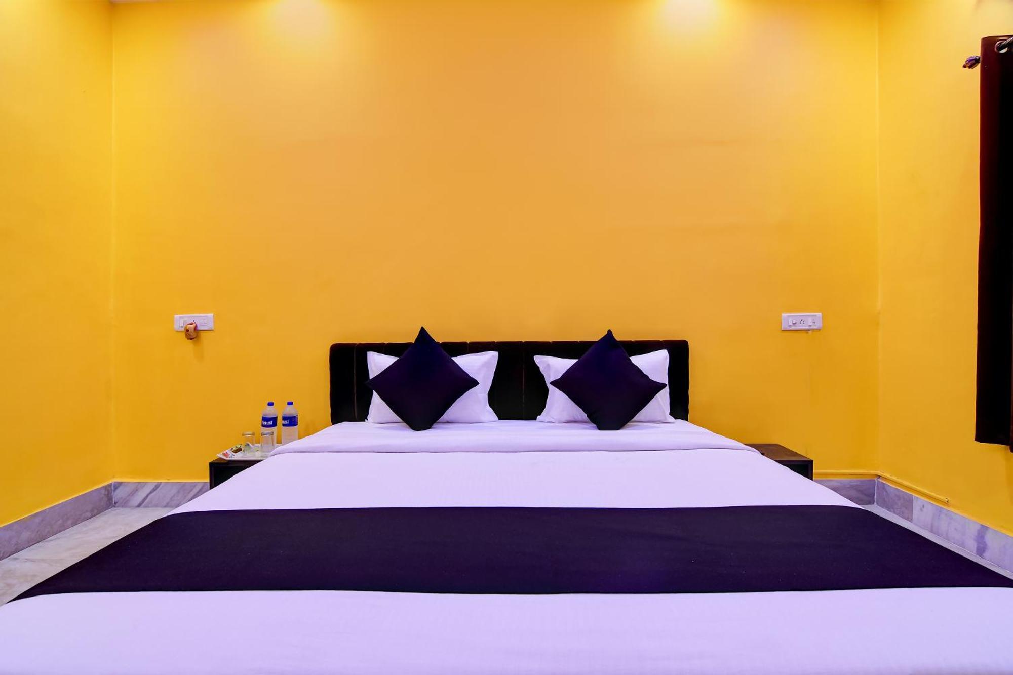 Hotel Salt Residency Kolkata
