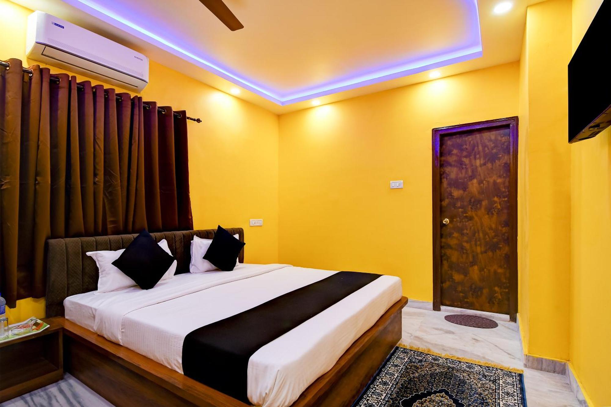 Salt Residency Hotel Kolkata